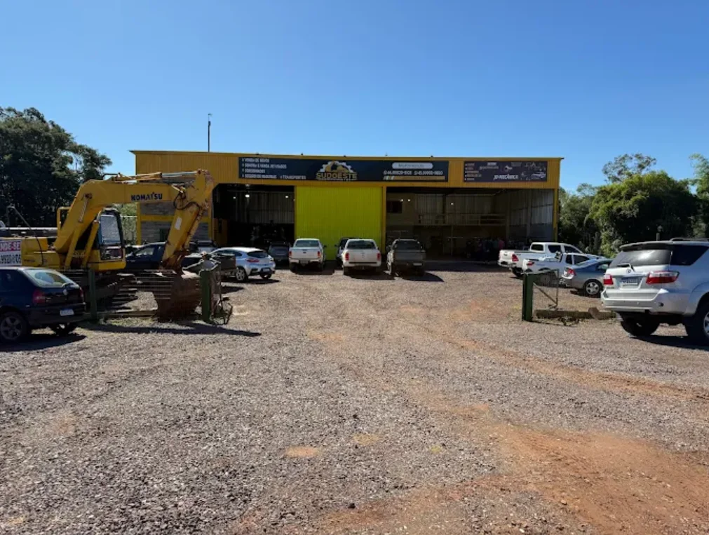 Pátio e estrutura da JD Mecânica Diesel em Francisco Beltrão